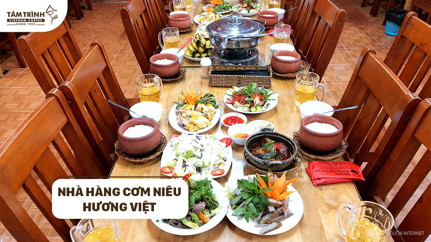 Nhà hàng Cơm niêu Hương Việt