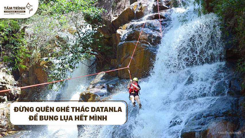 Đừng quên ghé thác Datanla để bung lụa hết mình với các trò chơi mạo hiểm nơi đây