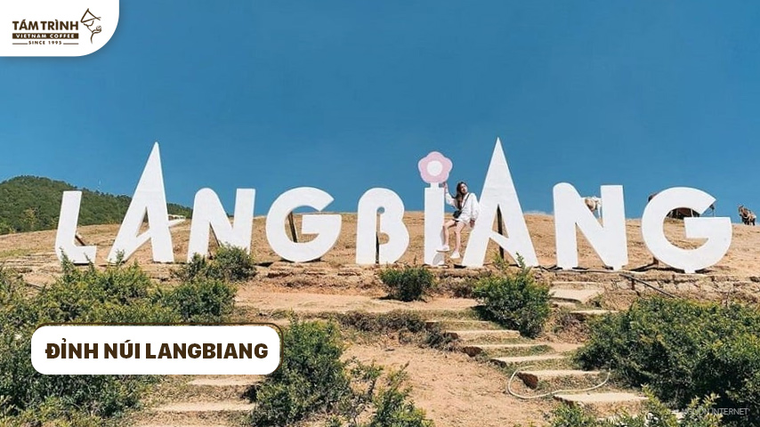 Đỉnh núi LangBiang