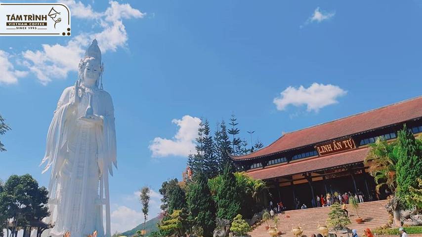 Tham quan Chùa Linh Ẩn