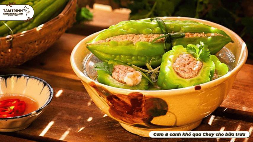 Cơm & canh khổ qua Chay cho bữa trưa