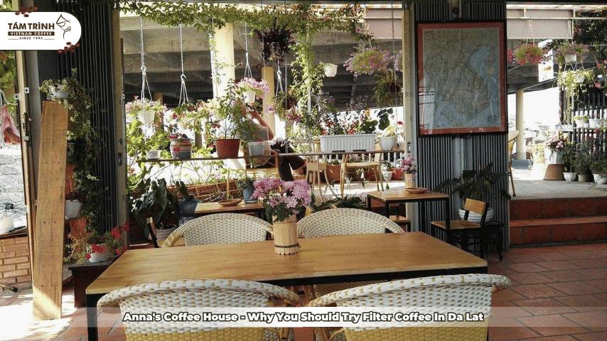 Anna's Coffee House