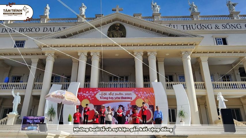 Những buổi lễ và sự kiện gắn kết cộng đồng