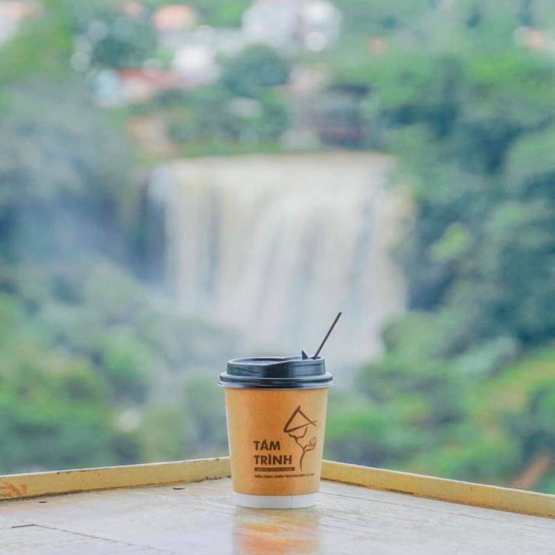 Relaxing with waterfall view that make you feel reliable