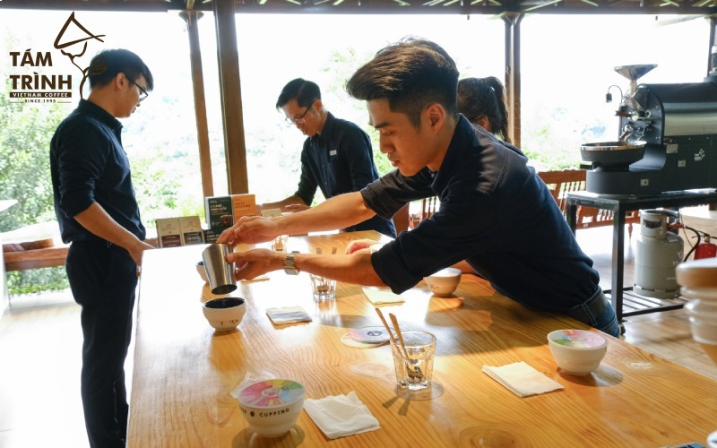 Làm quen với nghề barista