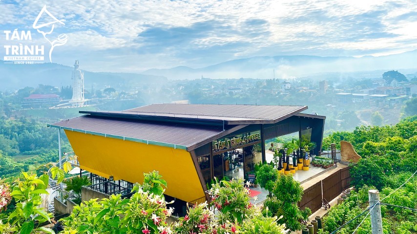 Tám Trình Coffee